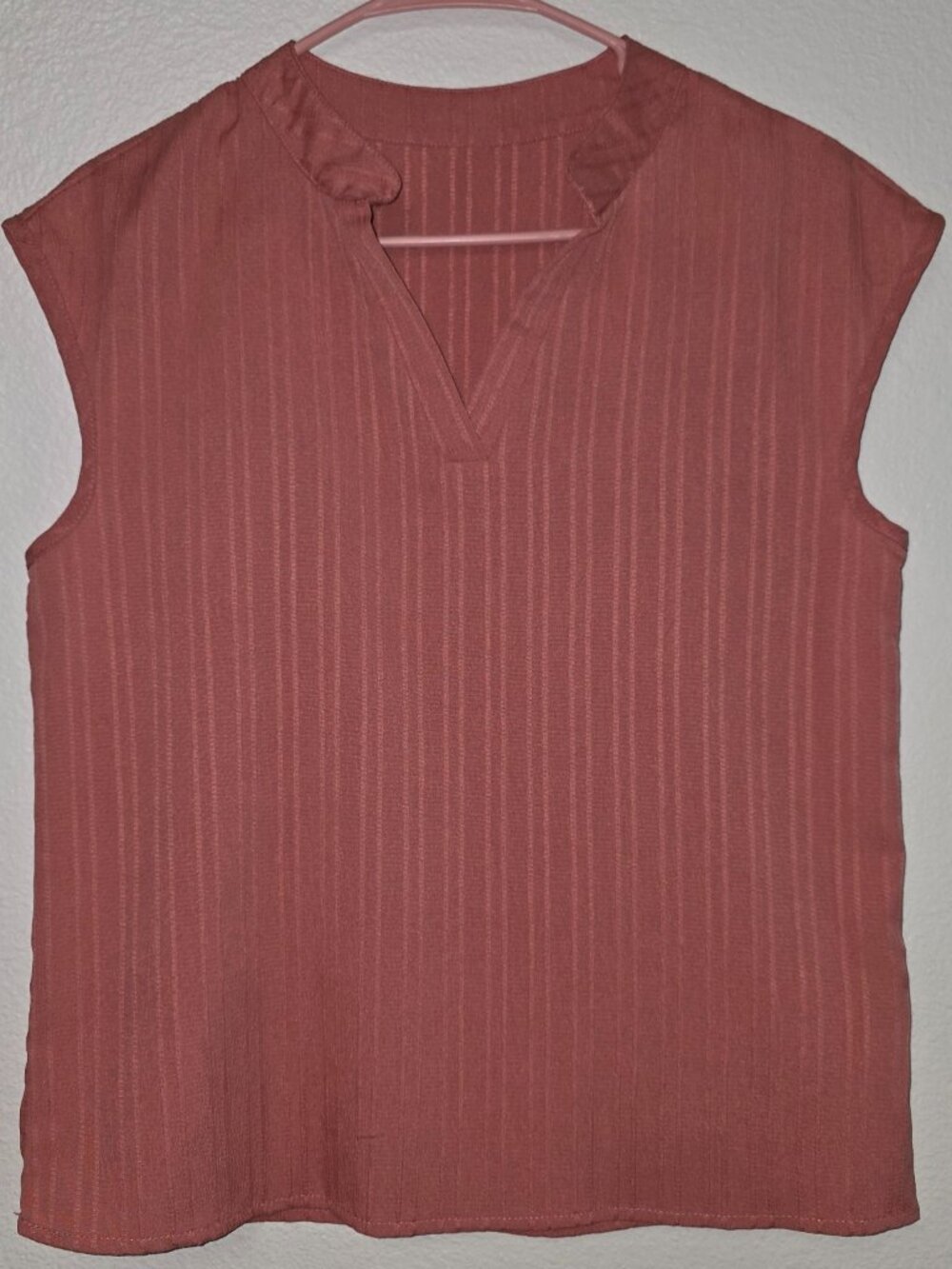 SHEIN Dusty Rose Textured Split Neck Cap Sleeve Blouse XS Size 2